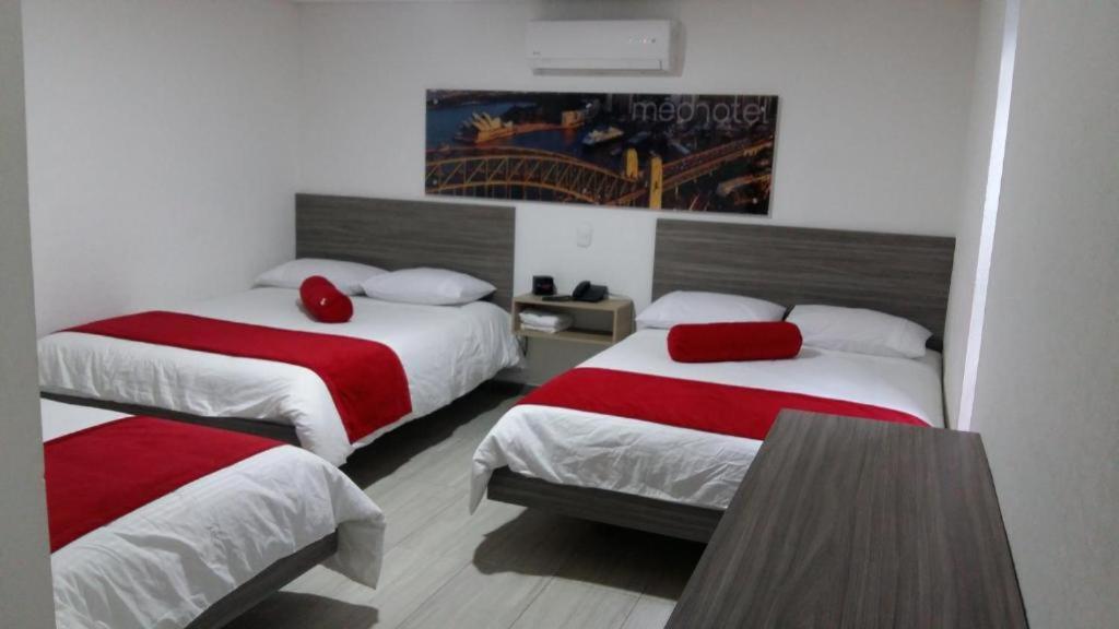 Hotel Med 70 Medellin Ngoại thất bức ảnh