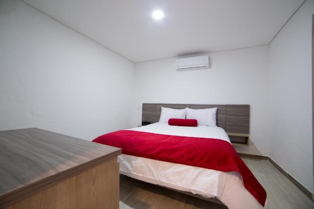 Hotel Med 70 Medellin Ngoại thất bức ảnh