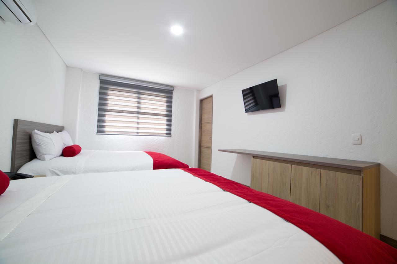 Hotel Med 70 Medellin Ngoại thất bức ảnh