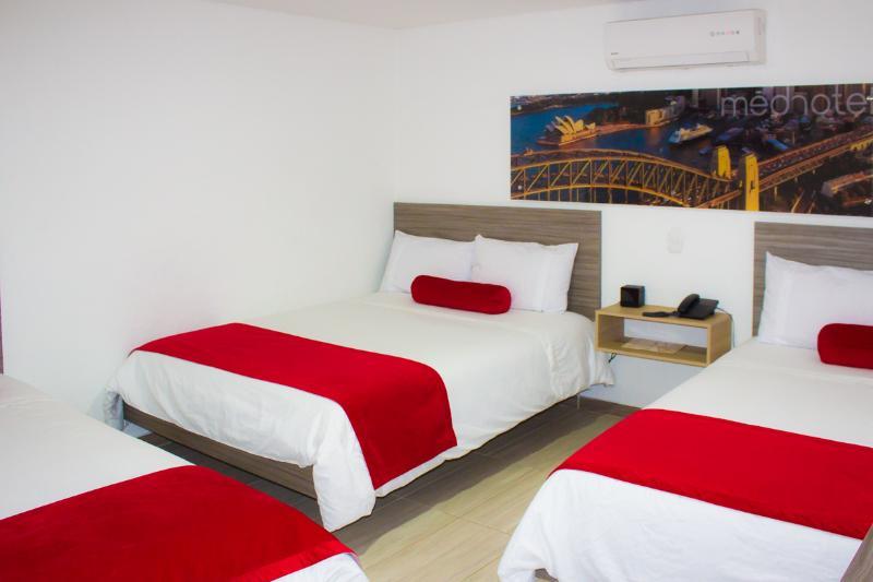 Hotel Med 70 Medellin Ngoại thất bức ảnh